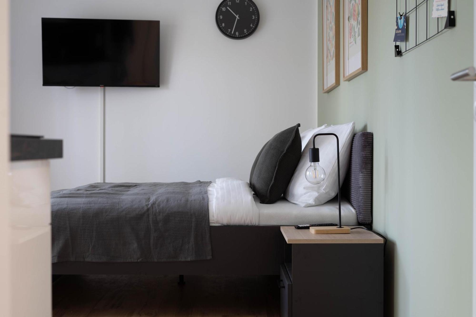 Apartment Schoene In Der Innenstadt I Home2share